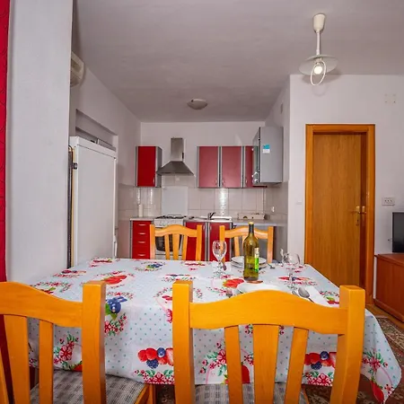 Kata 1 * Crikvenica